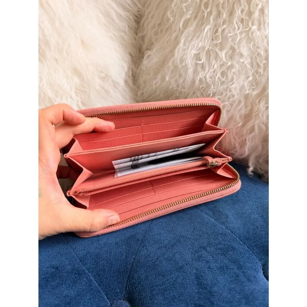 FENDI FF Large Zippy Wallet